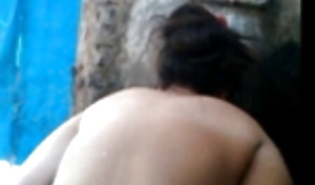 Cô gái phim xvideo nhat ban tóc vàng lớn