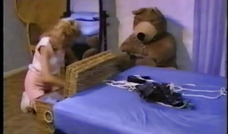 Cô bé Mormon tình cảnh giác con mắt của một xnxx nhât bản người