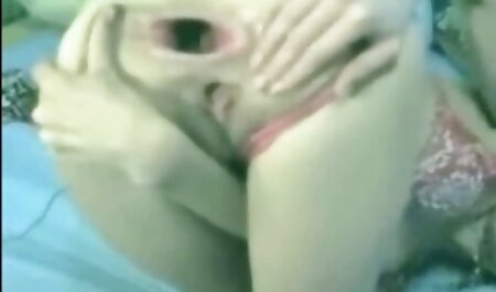 Babe đang ở cắt áo xxnx nhật bản trong khi làm