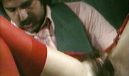 Tự video xxx nhat ban liếm đôi chân của cô gái