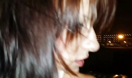 Lớn và đôi xnxx học sinh nhật môi